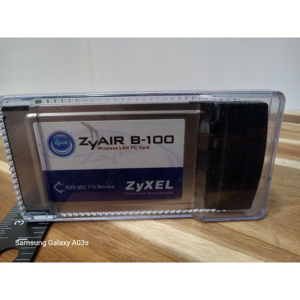 ZyXEL ZyAIR B-100 Wireless LAN PC Card
